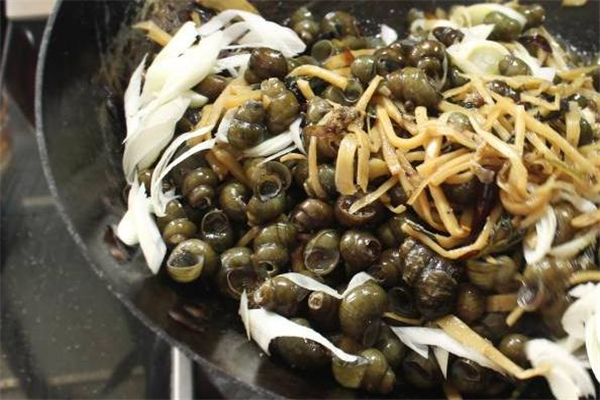 石螺怎么洗 干凈又快捷 石螺怎么洗 干凈又快捷