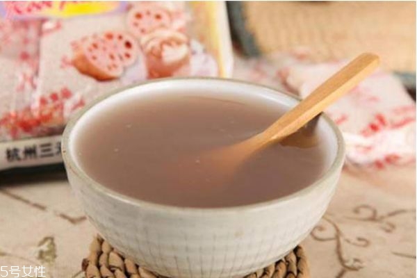 藕粉的功效與作用 教你自制純鮮藕粉 藕粉的功效與作用 教你自制純鮮藕粉