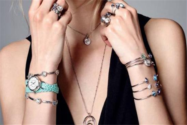 brosway屬于什么檔次 時尚首飾領(lǐng)導(dǎo)者