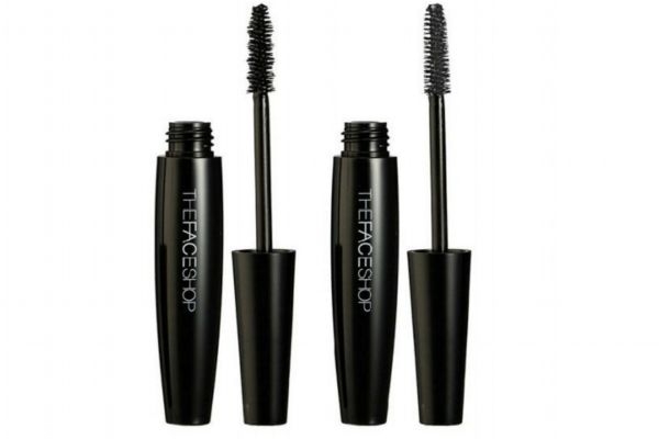 菲詩小鋪睫毛膏暈妝嗎 菲詩小鋪的睫毛膏咋樣 菲詩小鋪睫毛膏暈妝嗎 菲詩小鋪的睫毛膏咋樣