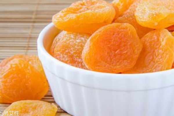 杏干孕婦可以吃嗎 吃杏子會(huì)流產(chǎn)嗎