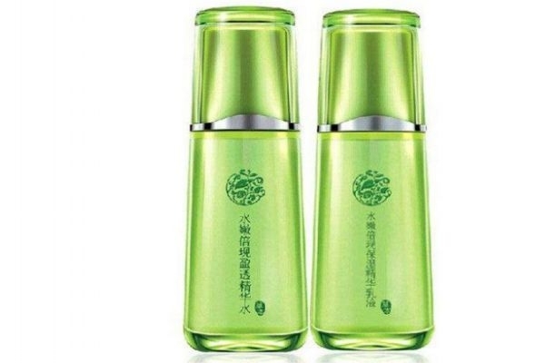 國(guó)產(chǎn)護(hù)膚品哪款補(bǔ)水好 補(bǔ)水的國(guó)產(chǎn)護(hù)膚品 國(guó)產(chǎn)護(hù)膚品哪款補(bǔ)水好 補(bǔ)水的國(guó)產(chǎn)護(hù)膚品