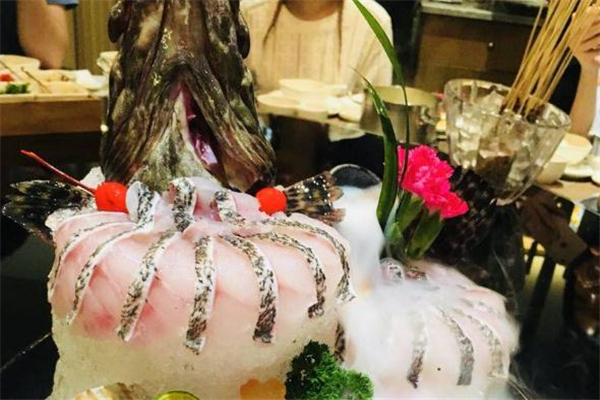 石斑魚(yú)可以生吃嗎 常見(jiàn)日式料理