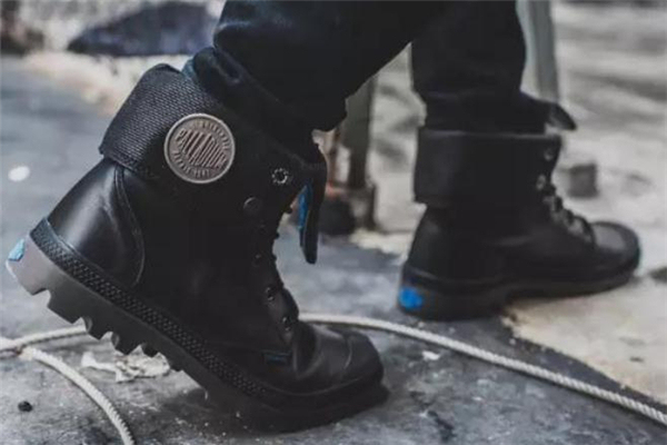 帕拉丁和匡威哪個(gè)好 舒適度對(duì)比 帕拉丁和匡威哪個(gè)好 舒適度對(duì)比