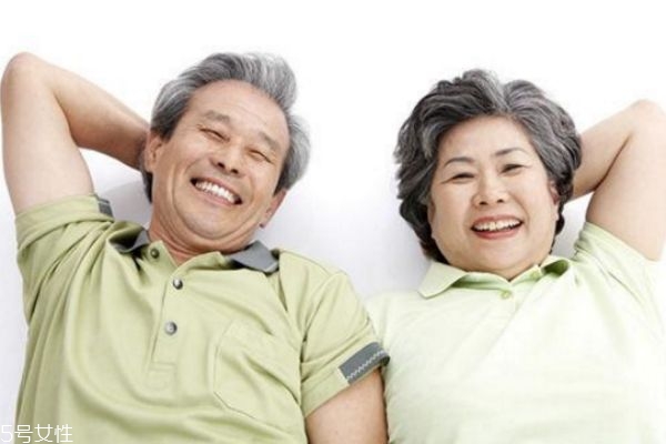 老年人需要補(bǔ)鈣嗎 中老年人補(bǔ)鈣的最佳時間