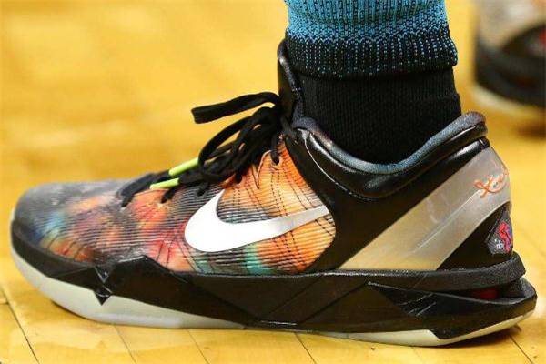 耐克官網(wǎng)定制要多久 耐克官網(wǎng)定制球鞋流程 耐克官網(wǎng)定制要多久 耐克官網(wǎng)定制球鞋流程