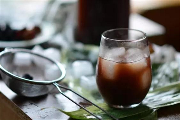 酸梅湯含有酒精嗎 原來是這樣 酸梅湯含有酒精嗎 原來是這樣