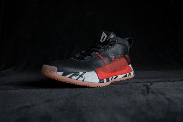 利拉德5和kt4哪個(gè)好 kt4和利拉德5對比測評 利拉德5和kt4哪個(gè)好 kt4和利拉德5對比測評