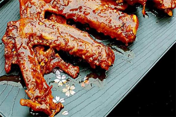 鴨翅是發(fā)物嗎 有一定刺激性 鴨翅是發(fā)物嗎 有一定刺激性