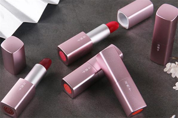 花西子口紅孕婦能用嗎 花西子口紅成分 花西子口紅孕婦能用嗎 花西子口紅成分