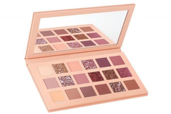 沙漠玫瑰眼影盤多少錢 沙漠玫瑰眼影盤教程 沙漠玫瑰眼影盤多少錢 沙漠玫瑰眼影盤教程