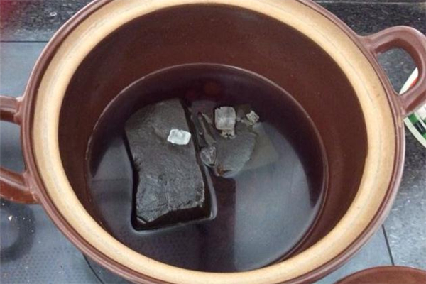 熬阿膠用什么黃酒 常見黃酒都能用 熬阿膠用什么黃酒 常見黃酒都能用