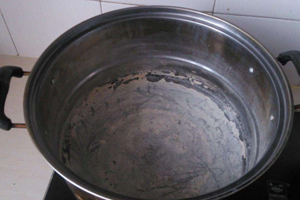 水垢會導致腎結(jié)石嗎 水垢對身體的影響