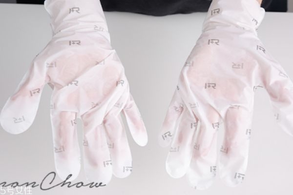 莉碧兒手膜怎么用 莉碧兒手膜使用方法 莉碧兒手膜怎么用 莉碧兒手膜使用方法