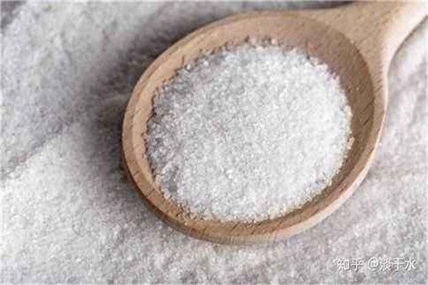 用鹽刷牙能去口臭嗎 方法是這樣 用鹽刷牙能去口臭嗎 方法是這樣