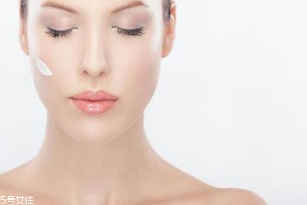 睡眠面膜要洗嗎 睡眠面膜的功效 睡眠面膜要洗嗎 睡眠面膜的功效