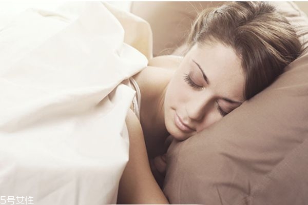 睡眠面膜要洗嗎 睡眠面膜的功效 睡眠面膜要洗嗎 睡眠面膜的功效