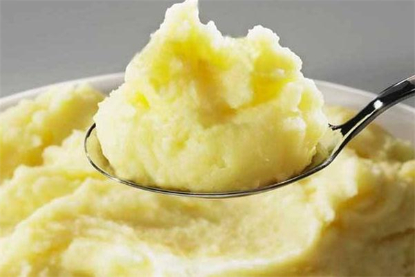 寶寶多大可以吃土豆泥 土豆泥適合多大寶寶吃 寶寶多大可以吃土豆泥 土豆泥適合多大寶寶吃