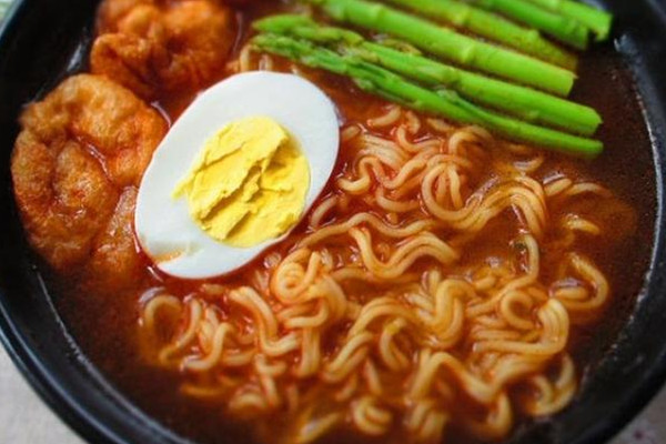 泡面不能和什么一起吃 原因是這樣 泡面不能和什么一起吃 原因是這樣