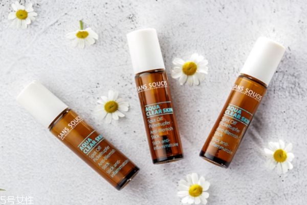 德國(guó)茜素斯洋甘菊祛痘精華液多少錢 茜素斯洋甘菊祛痘測(cè)評(píng) 德國(guó)茜素斯洋甘菊祛痘精華液多少錢 茜素斯洋甘菊祛痘測(cè)評(píng)