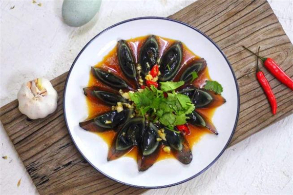 減肥期間可以吃皮蛋嗎 吃皮蛋會胖嗎 減肥期間可以吃皮蛋嗎 吃皮蛋會胖嗎