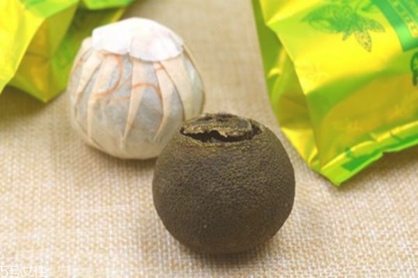 小青柑普洱茶能減肥嗎 小青柑和陳皮普洱區(qū)別 小青柑普洱茶能減肥嗎 小青柑和陳皮普洱區(qū)別