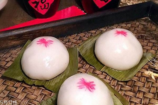 過(guò)小年吃什么食物 北方過(guò)小年吃什么 過(guò)小年吃什么食物 北方過(guò)小年吃什么