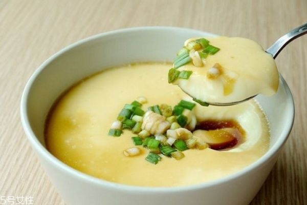 蒸雞蛋是發(fā)物嗎？蒸雞蛋是涼性的嗎