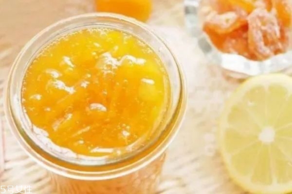 冰糖金桔的功效 金桔營養(yǎng)價值及功效 冰糖金桔的功效 金桔營養(yǎng)價值及功效