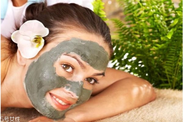 敷面膜臉上刺痛怎么辦 敷面膜時(shí)臉刺痛原因 敷面膜臉上刺痛怎么辦 敷面膜時(shí)臉刺痛原因