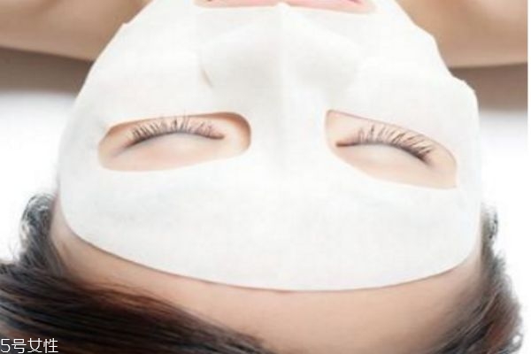 敷面膜能變白嗎 教你自制美白面膜 敷面膜能變白嗎 教你自制美白面膜