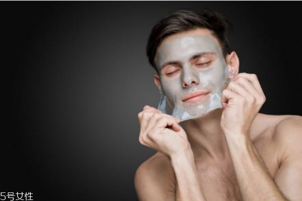 正常男士護(hù)膚順序 男士使用護(hù)膚品順序 正常男士護(hù)膚順序 男士使用護(hù)膚品順序