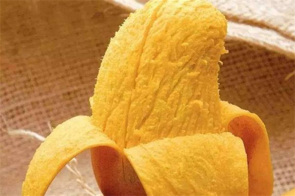 怎么用硬幣剝芒果 剝芒果小技巧 怎么用硬幣剝芒果 剝芒果小技巧