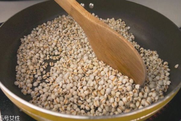 紅豆薏米吃多久才能除濕 紅豆薏米除濕粥的做法 紅豆薏米吃多久才能除濕 紅豆薏米除濕粥的做法