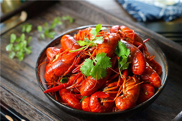 小龍蝦死活怎么區(qū)分 區(qū)分小龍蝦死活 小龍蝦死活怎么區(qū)分 區(qū)分小龍蝦死活