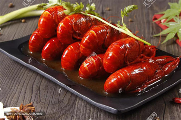 小龍蝦死活怎么區(qū)分 區(qū)分小龍蝦死活 小龍蝦死活怎么區(qū)分 區(qū)分小龍蝦死活