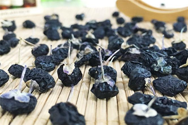 黑枸杞為什么是苦的 黑枸杞有點苦正常嗎 黑枸杞為什么是苦的 黑枸杞有點苦正常嗎