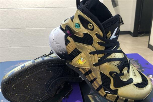 安踏kt4無(wú)限手套在哪里買 kt4滅霸金哪里有賣