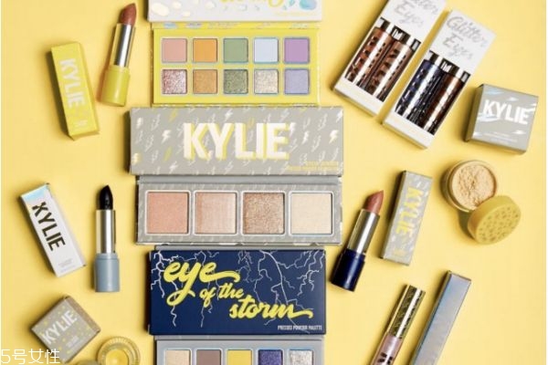 細(xì)閃眼影盤有哪些 好看的細(xì)閃眼影 細(xì)閃眼影盤有哪些 好看的細(xì)閃眼影