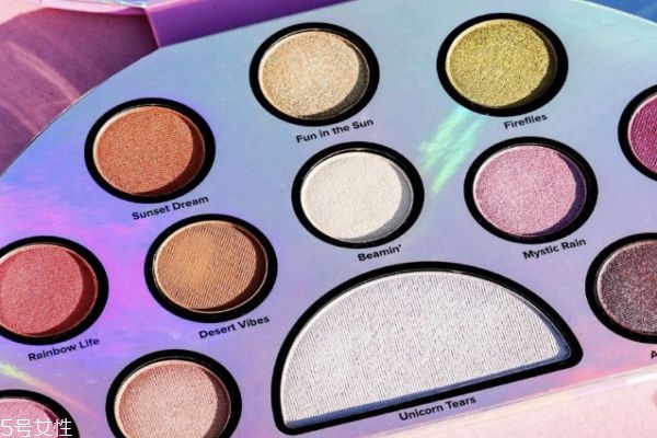 細(xì)閃眼影盤有哪些 好看的細(xì)閃眼影 細(xì)閃眼影盤有哪些 好看的細(xì)閃眼影