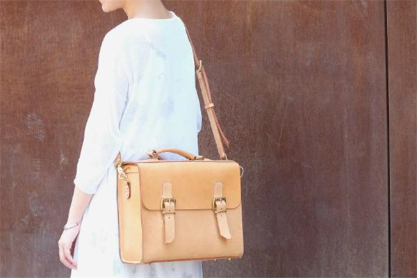 herz包怎么買(mǎi) 怎么在herz官網(wǎng)上買(mǎi)包