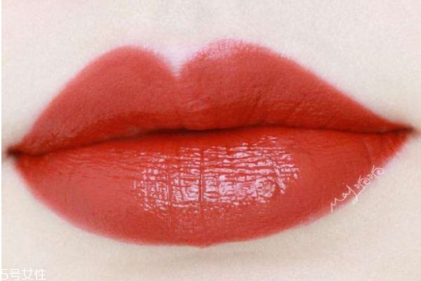 夏天適合涂哪個色號的口紅 適合夏天的口紅色號推薦