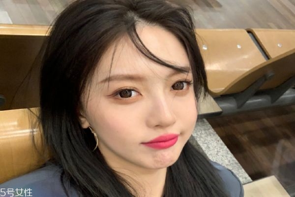 上瞼提肌縮短術(shù)是什么 上瞼提肌縮短適應癥 上瞼提肌縮短術(shù)是什么 上瞼提肌縮短適應癥