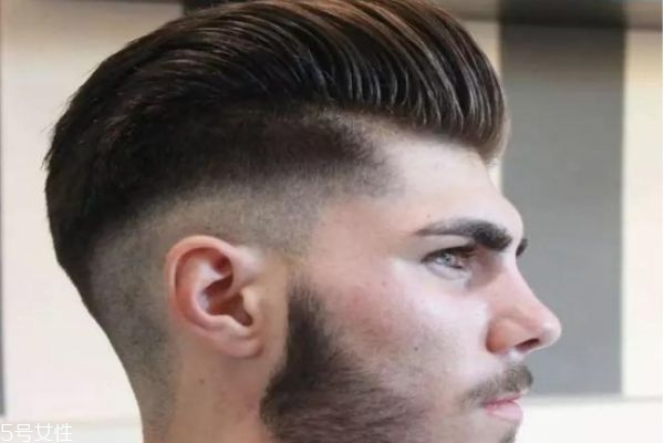 嚴(yán)重m字額留什么發(fā)型 男士嚴(yán)重m字額發(fā)型大全 嚴(yán)重m字額留什么發(fā)型 男士嚴(yán)重m字額發(fā)型大全