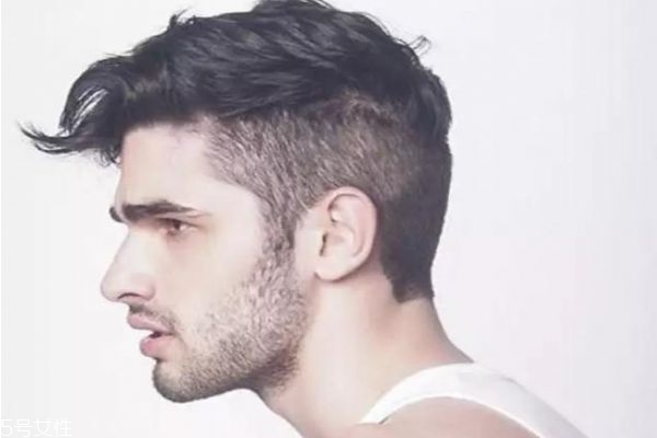 嚴(yán)重m字額留什么發(fā)型 男士嚴(yán)重m字額發(fā)型大全 嚴(yán)重m字額留什么發(fā)型 男士嚴(yán)重m字額發(fā)型大全