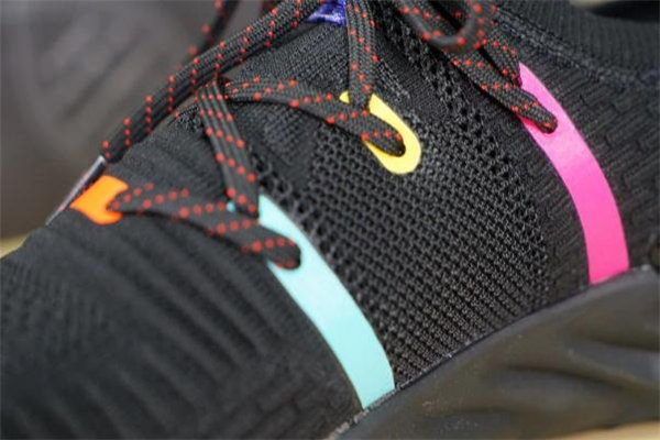 匹克態(tài)極plus開(kāi)箱測(cè)評(píng) 態(tài)極1.0plus細(xì)節(jié)評(píng)測(cè)