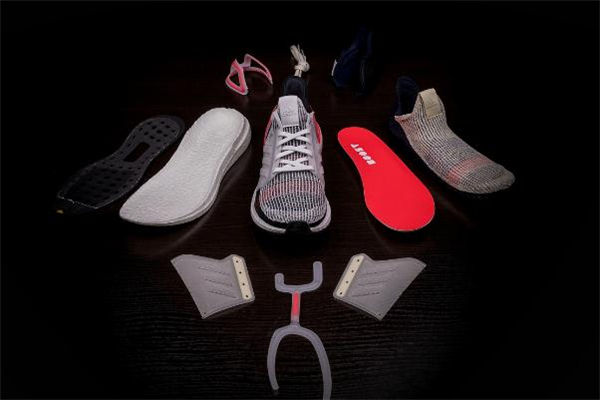 阿迪達(dá)斯ub19測(cè)評(píng) ultraboost19腳感怎么樣 阿迪達(dá)斯ub19測(cè)評(píng) ultraboost19腳感怎么樣