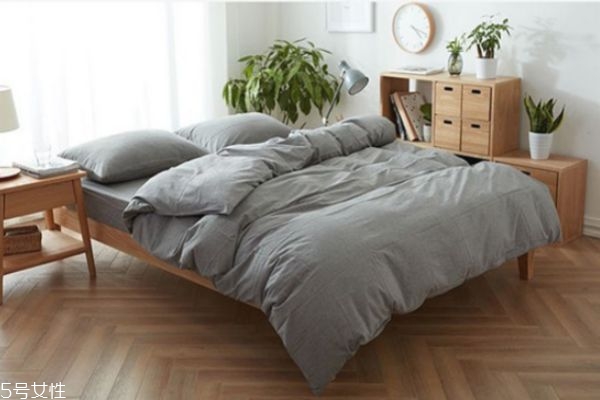 被子可以干洗嗎 干洗被子一般多少錢 被子可以干洗嗎 干洗被子一般多少錢