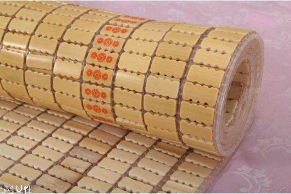 涼席發(fā)霉了該怎么去清理 涼席的清潔小竅門 涼席發(fā)霉了該怎么去清理 涼席的清潔小竅門