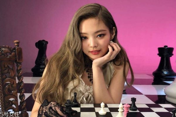 雙眼皮多久恢復自然 雙眼皮恢復期